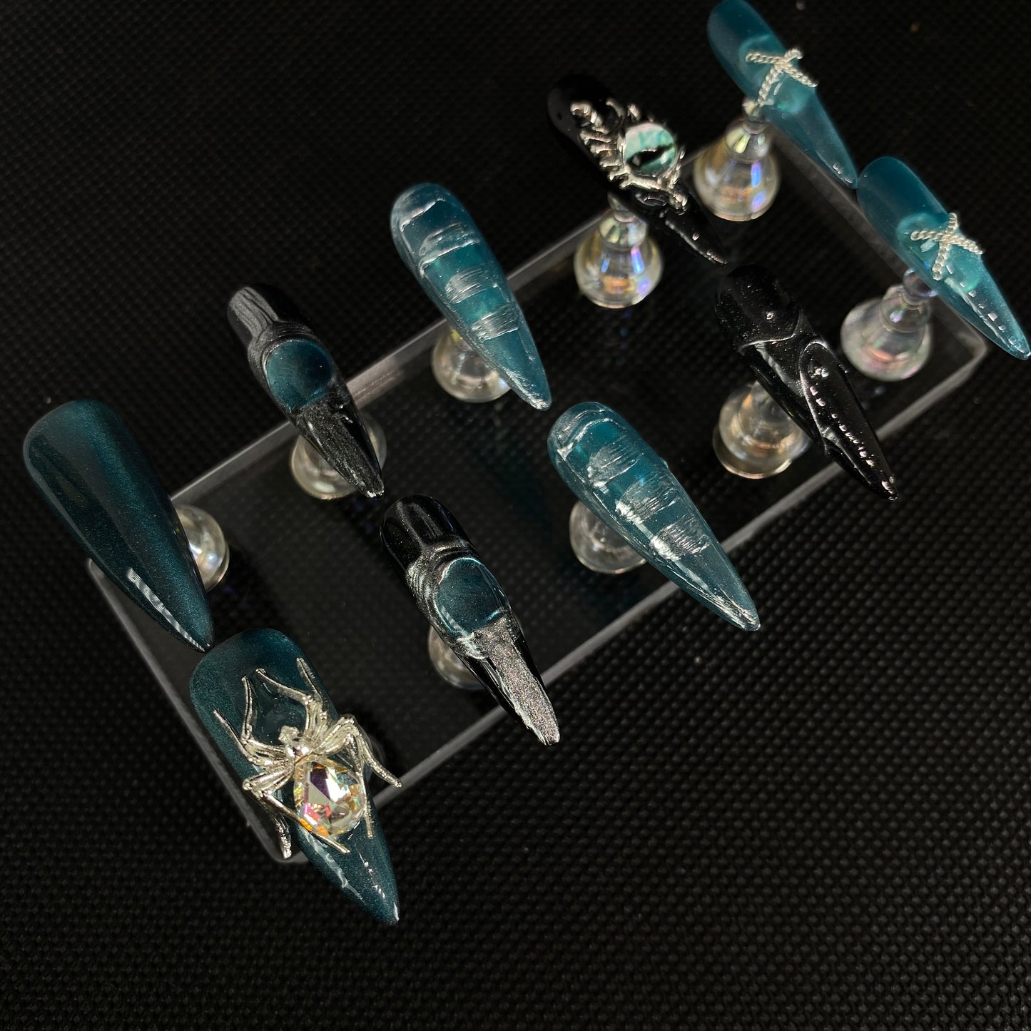 Arachnid Azure Eyes handmade press on nail #C032