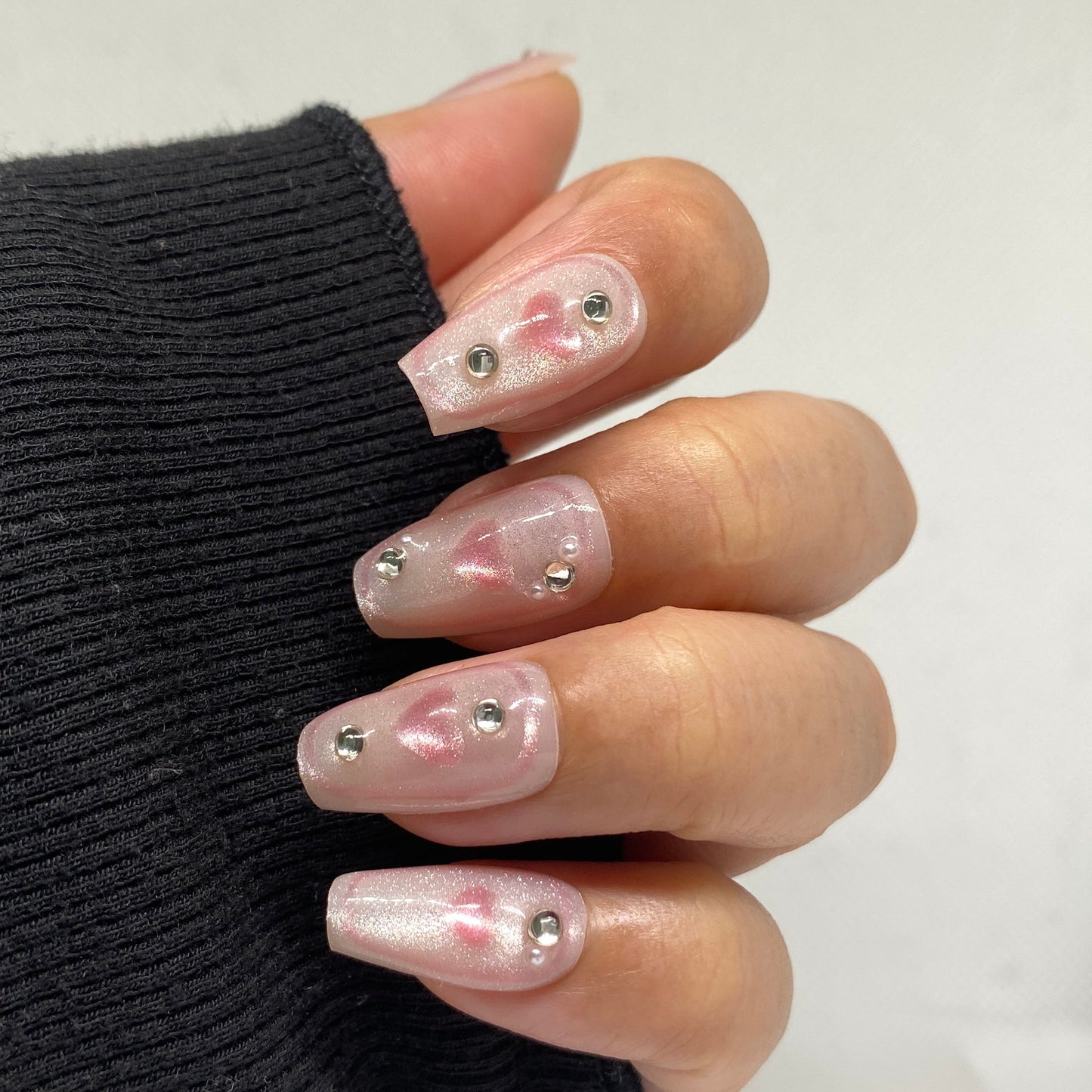 Pink Pearlescent Heartbeat C023