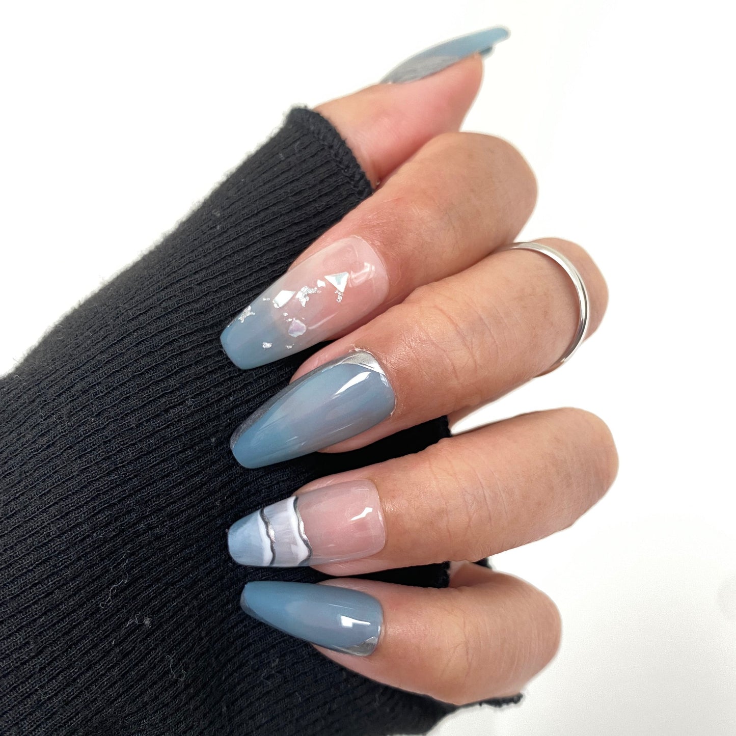 Blue Lagoon handmade press on nail C020