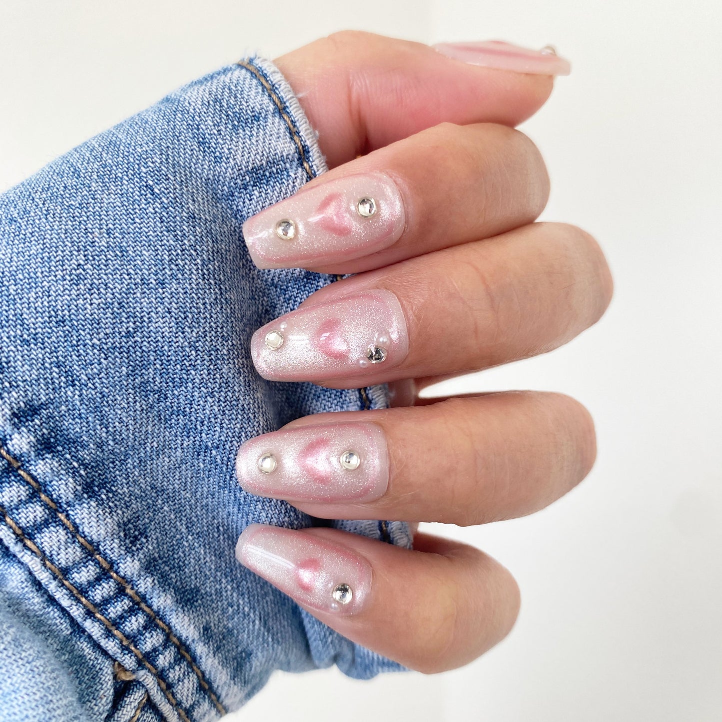 Pink Pearlescent Heartbeat C023