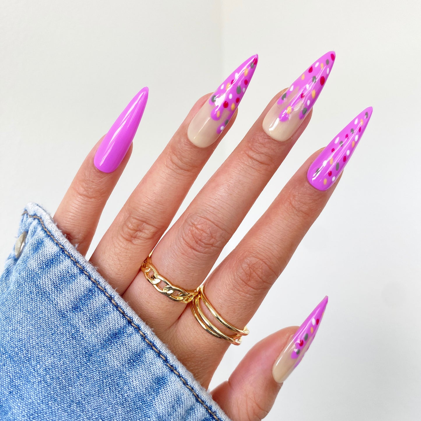 Frosty Delight handmade press on nail S0001