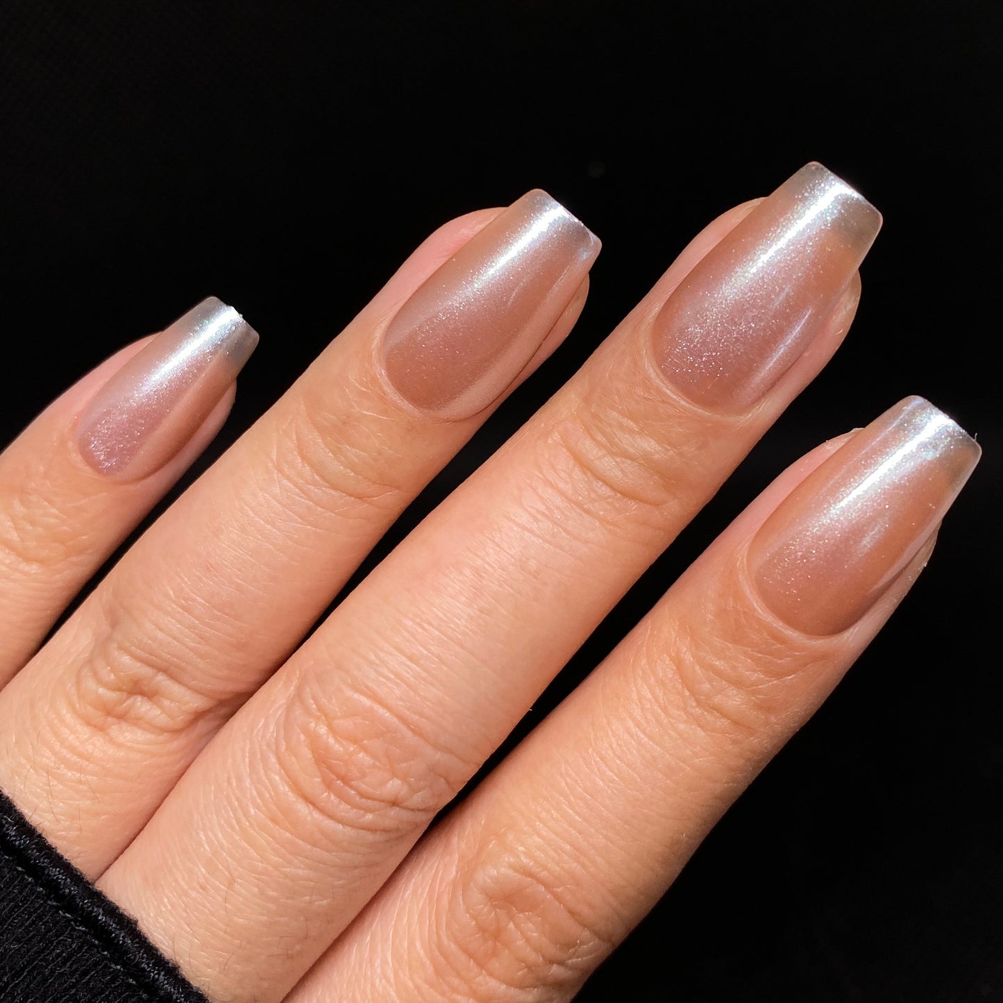 Champagne Lily handmade press on nailC021