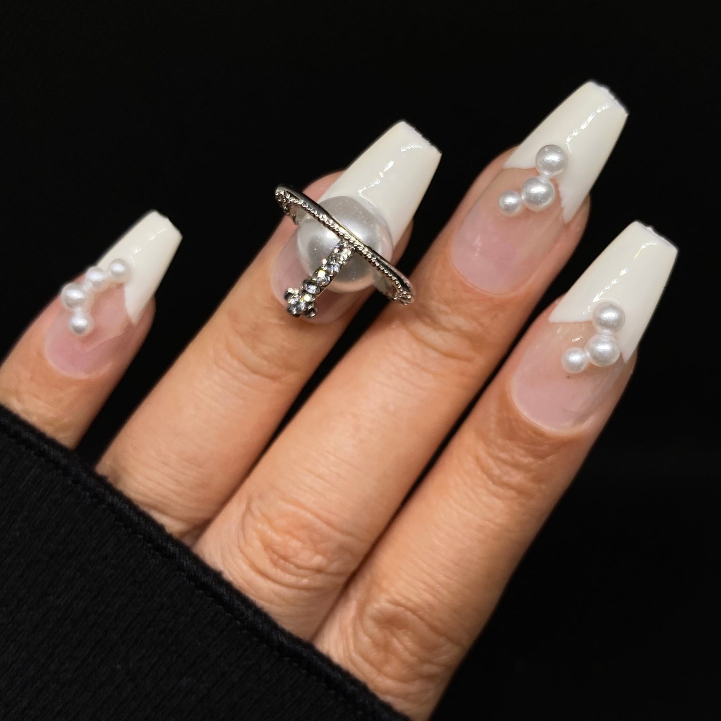 Silver Saturn French White Press-On Nails C014